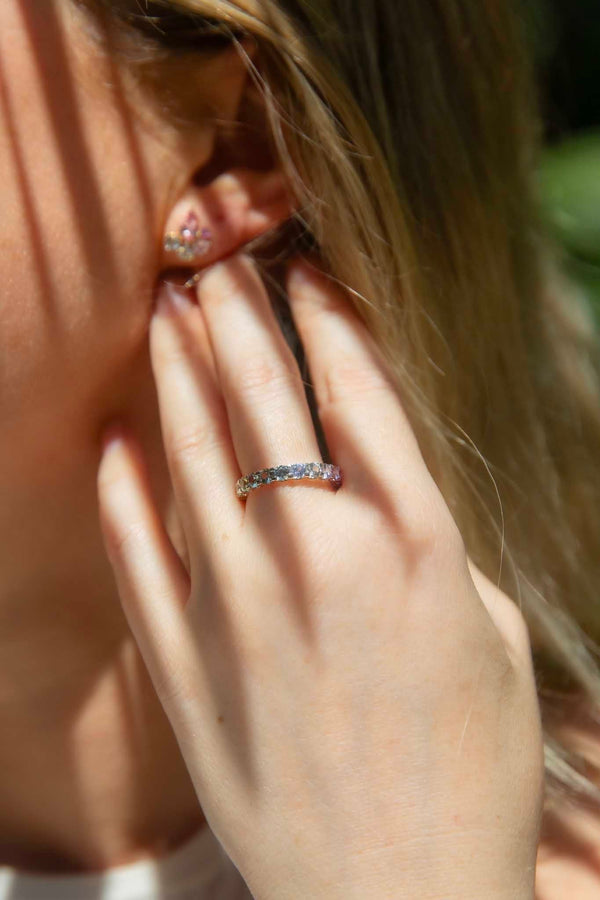 Elegant "After The Rain" 18ct Gold Ring featuring a stunning Ceylon Sapphire Ombre design, perfect for luxury jewelry lovers.
