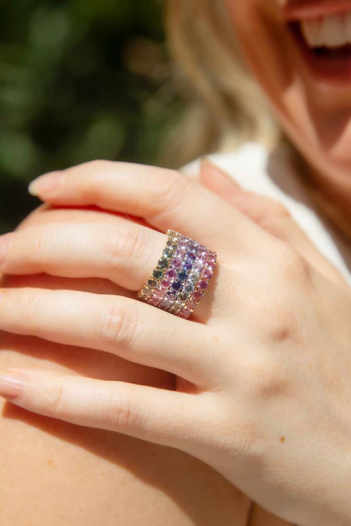 18ct Gold Ceylon Sapphire Ombre Ring 