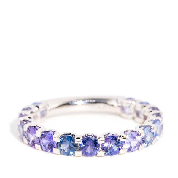 "Belle Blue 18ct White Gold Ceylon Sapphire Ombre Ring - Elegant gemstone jewelry, perfect for special occasions."