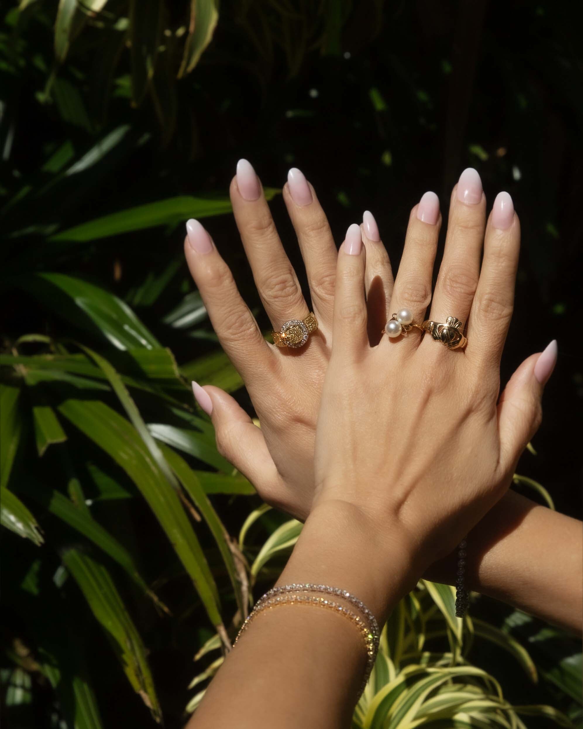 Lux Vintage Circa 1980 Akoya Pearl Toi Et Moi Leaf Bypass Ring 14ct Yellow Gold Rings Imperial Jewellery 