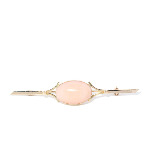 Manara 1960s Angel Coral Cabochon Bar Brooch 18K Yellow Gold