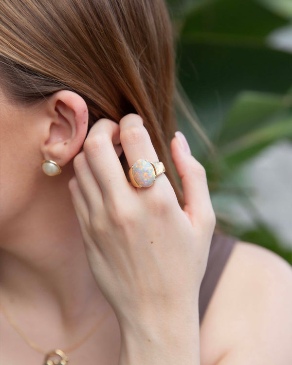 Marlowe Vintage Mabe Pearl Stud Earrings 9ct Gold Earrings Imperial Jewellery 