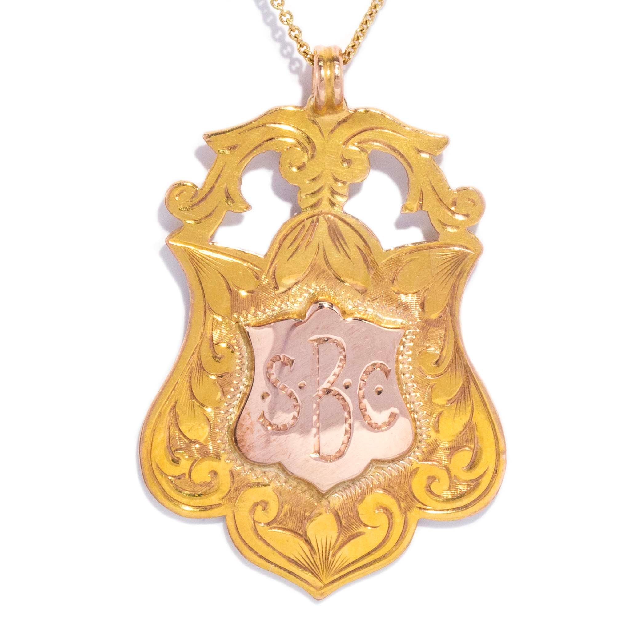 Sweeney Vintage 1933 Engraved Medallion Award Shield Pendant 9ct Yellow Gold Pendants/Necklaces Imperial Jewellery 