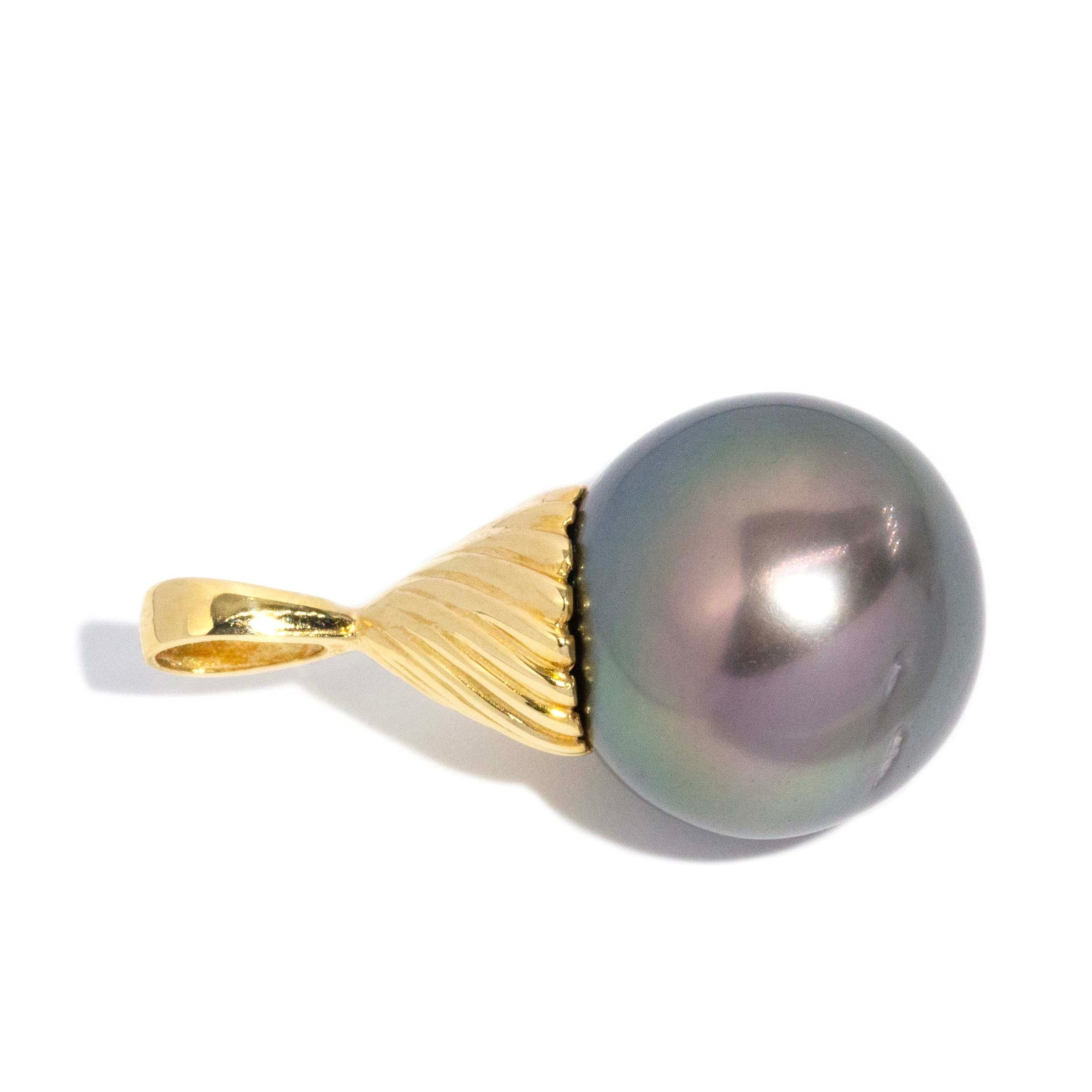 Talila Vintage Circa 1980s Tahitian Pearl Swirl Pendant 18ct Yellow Gold Pendants/Necklaces Imperial Jewellery 