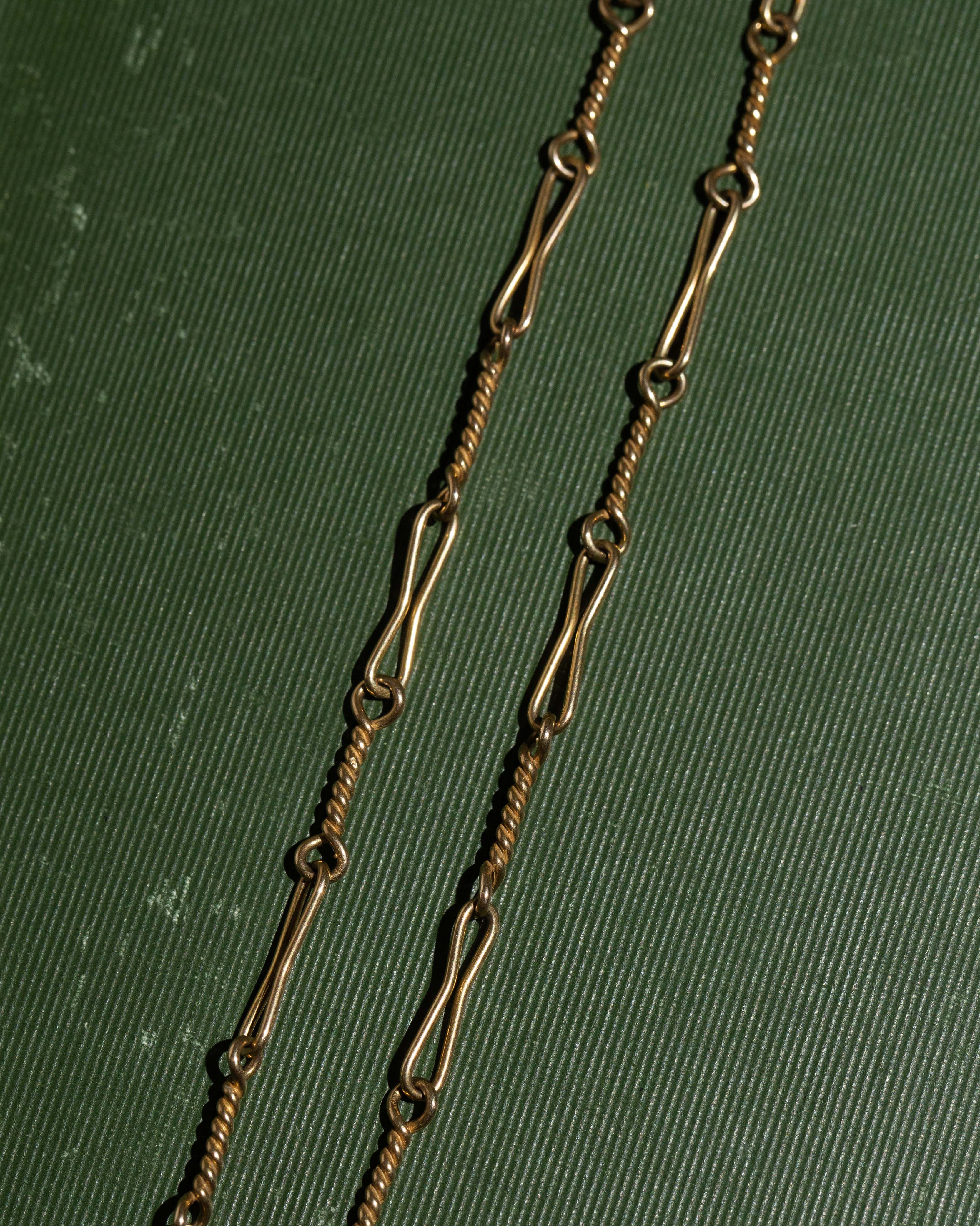 Trove Contemporary Figaro Twist Link Fob Chain 9ct Yellow Gold 43cm Long Pendants/Necklaces Imperial Jewellery 