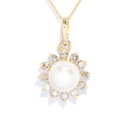 Vespera 1980s Pearl & Diamond Pendant 18K Yellow Gold